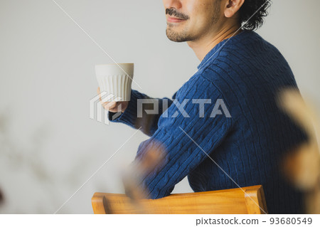 man with knitted beard 93680549