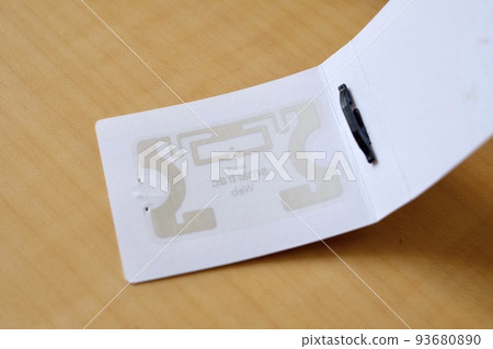 IC tags on clothes 93680890