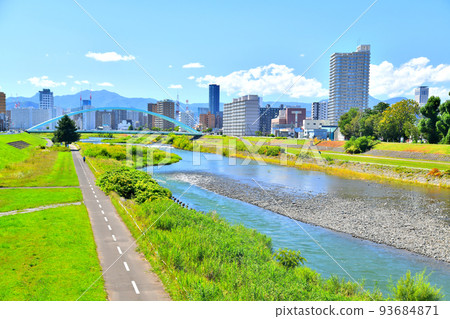 東橋/豐平川上游/展望瑞穗橋（北海道札幌）[2022.8] 93684871