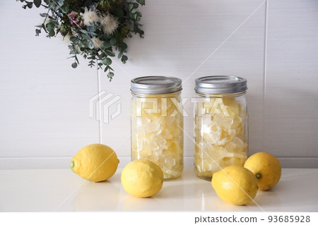 Homemade lemonade Homemade lemonade 93685928