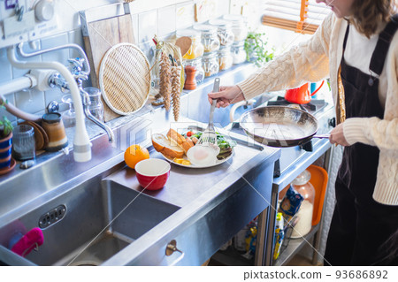 Female Lifestyle Cuisine 93686892