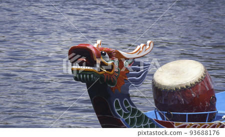Dragon boat 93688176
