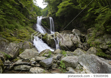 Fudo Falls of Kikaji Mitaki Falls (Odai Town, Mie Prefecture) Fudo Falls of Kikaji Mitaki Falls (Odai Town, Mie Prefecture) 93689496