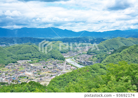 【從小山展望台眺望美作市】岡山縣美作市高瀨 93692174