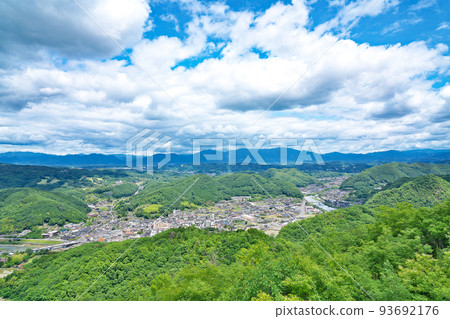【從小山展望台眺望美作市】岡山縣美作市高瀨 93692176