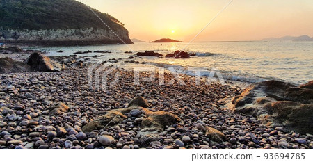 sunset 93694785