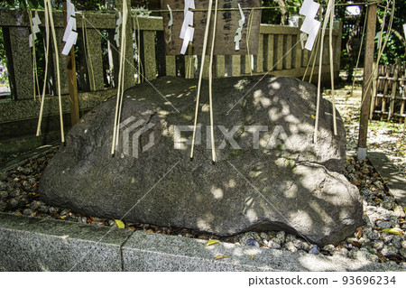 Ushitenjin, Kitano Shrine, Tokyo, Ushiishi associated with Minamoto no Yoritomo Ushitenjin, Kitano Shrine, Tokyo, Ushiishi associated with Minamoto no Yoritomo 93696234