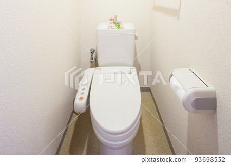 toilet toilet 93698552