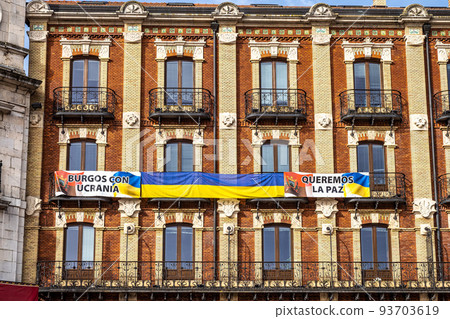 Historic town hall building on the Plaza Mayor square in Burgos, Spain 93703619