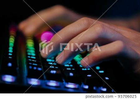 A professional e-sportsman plays games. Incognito Hacker. 93706025