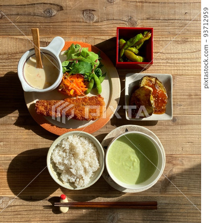 自製韃靼炸三文魚 93712959