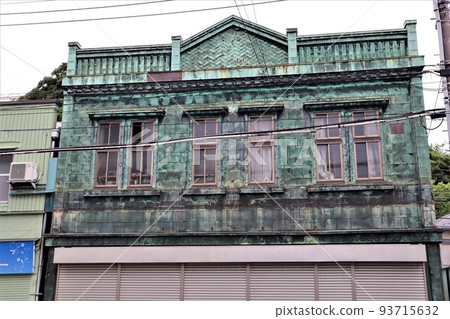 Billboard architecture of Kamimachi Ginza shopping street 93715632