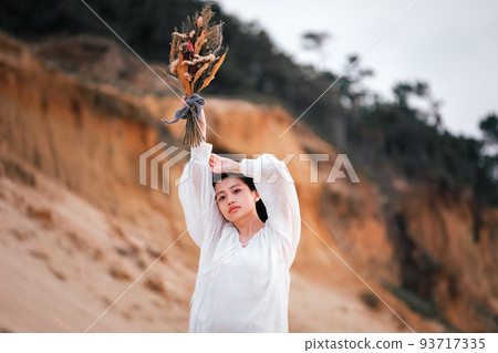 woman with bouquet woman with bouquet 93717335
