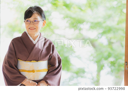 純棕色高級女式和服 93722998