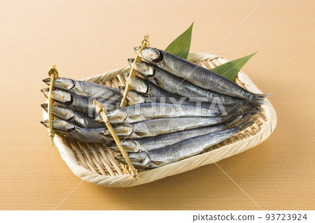 Served in a colander 93723924