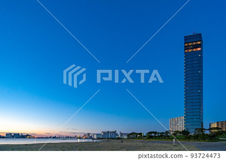 Chiba Port Tower evening view Chiba Port Tower evening view 93724473