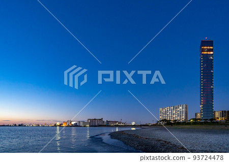 Chiba Port Tower evening view Chiba Port Tower evening view 93724478