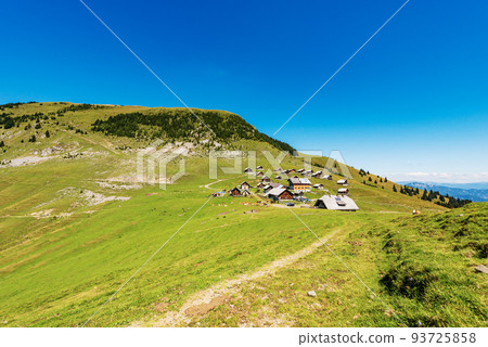 Osternig or Oisternig Mountain Peak - Italy-Austria Border 93725858