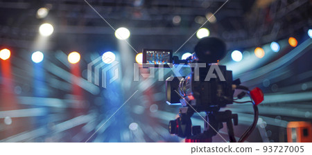 stream at a concert in a hall without spectators 93727005