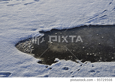 Frozen surface of Lake Utonai in winter Frozen surface of Lake Utonai in winter 93729508