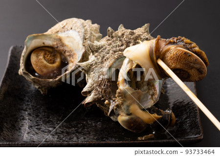 Grilled Turban Shell 93733464