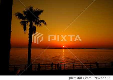 Sunset beach and coastal scenery Sunset beach and coastal scenery 93734302