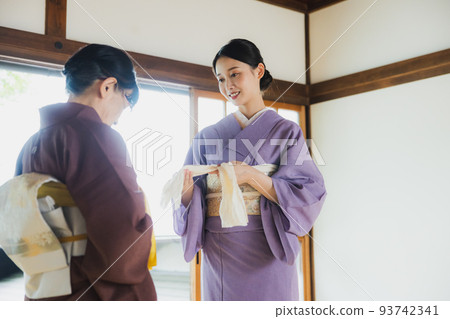 Japanese-style room, kimono, lessons 93742341