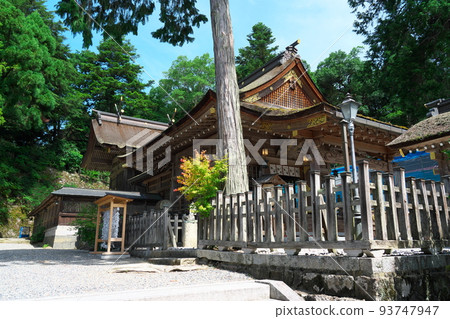 [Inaba Province Ichinomiya] Ube Shrine Worship Hall and Main Hall 1 Kokufucho, Tottori City, Tottori Prefecture 93747947