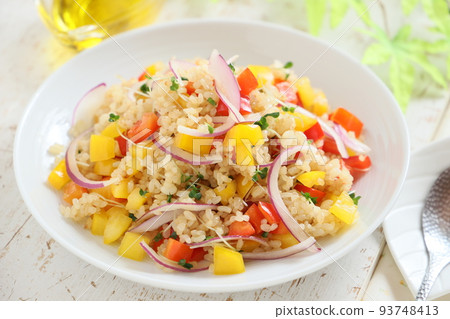 Salad style brown rice Salad style brown rice 93748413