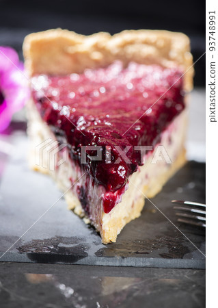 Mixed Berry Cheesecake 93748991