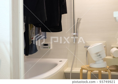 Bathroom drying DC circulator 93749921