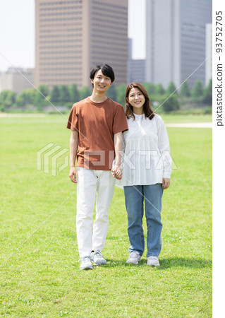 青年男女 青年男女 93752705