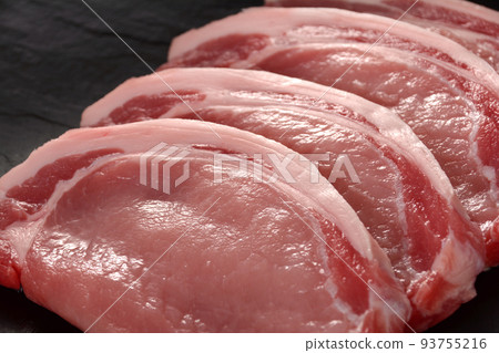 Pork loin for tonkatsu 93755216