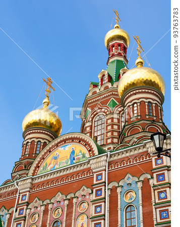 dome of Blagoveshchensky Cathedral in Yoshkar-ola dome of Blagoveshchensky Cathedral in Yoshkar-ola 93763783