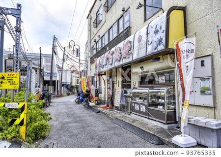 Urban scenery of Tsurumi Ward, Yokohama Tsurumi Market Station Urban scenery of Tsurumi Ward, Yokohama Tsurumi Market Station 93765335