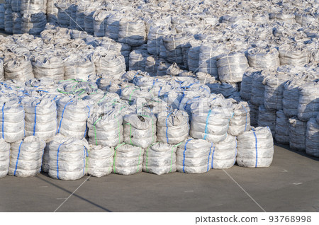 Industrial waste 93768998