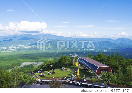 View of Kiyosato Plateau (from Kiyosato Terrace) 93771327