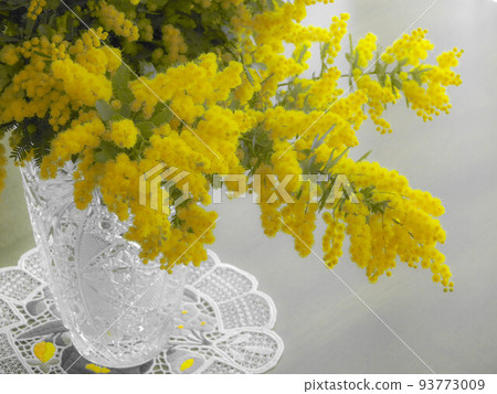 Int Women's Day 3/4 Mimosa Bouquet