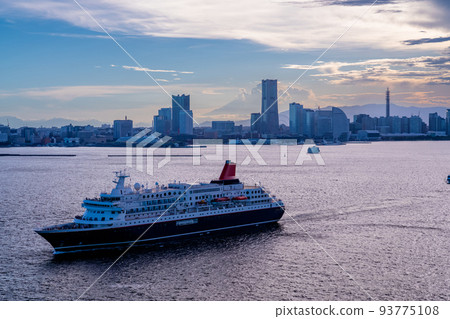 “神奈川縣”橫濱市容和遊輪 93775108