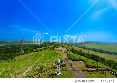 夏天的海洋台 93779471