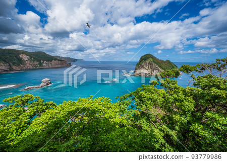 從奧貢海角到寶島和查津海岸的積丹藍絕景 從奧貢海角到寶島和查津海岸的積丹藍絕景 93779986