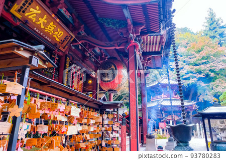 水澤寺本館和六角堂 93780283