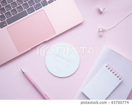 Cute PC desk image with stationery arranged on a pink background 93780774