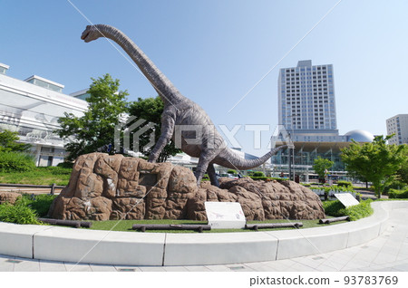 福井站前的恐龍紀念碑 福井站前的恐龍紀念碑 93783769