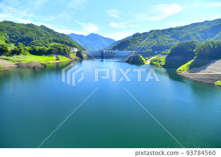 Yatsuba Ohashi Bridge / Looking towards Yatsuba Dam from Lake Yatsuba Agatsuma (Naganohara Town, Gunma Prefecture) [August 2022] 93784560