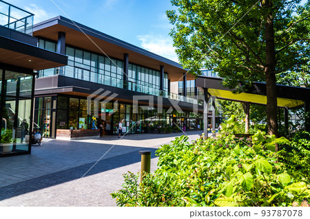 立川GREEN SPRINGS購物中心新點 立川GREEN SPRINGS購物中心新點 93787078