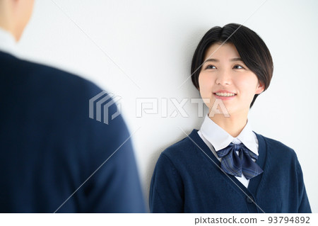 Image of a student couple after school No face Image of a student couple after school No face 93794892