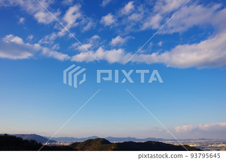 眉山、峨山、德島縣姬峰山鳴門市方向 93795645