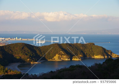 View of Omiko Coast and Awaji Island from Mt. Himine, Tokushima Prefecture View of Omiko Coast and Awaji Island from Mt. Himine, Tokushima Prefecture 93795666