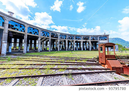 The Former Bungomori Institution Warehouse in Summer, Kusu-gun, Oita Prefecture 93795780